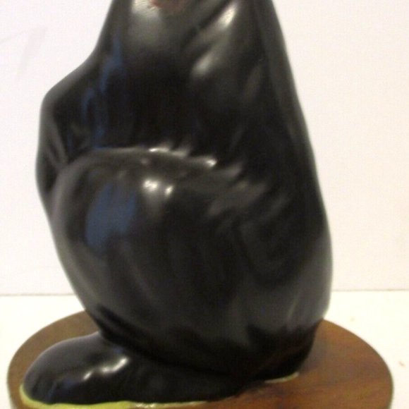 Solid Walnut Sculpture Canadian Wildlife Series by HERTA 6" Tall Black Bear - Picture 3 of 9